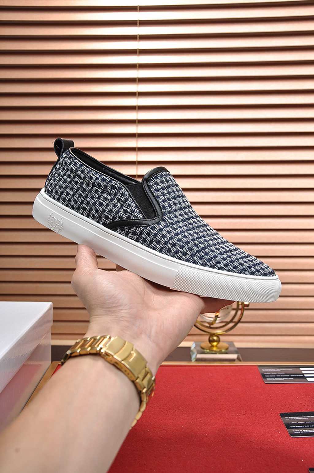 D*G sneaker